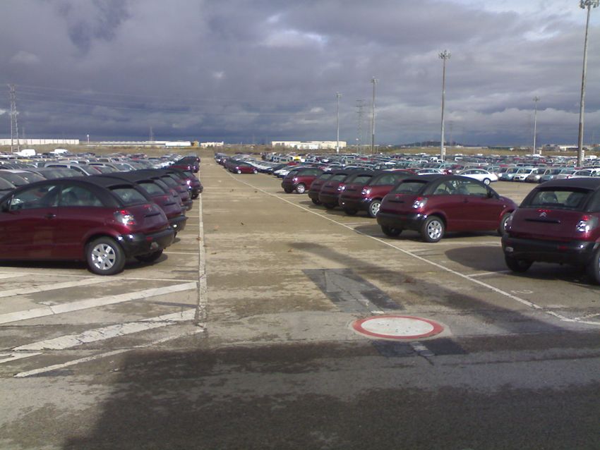 Modelo de distribución de coches nuevos Modelo de distribución de coches nuevos