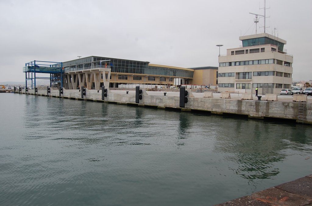 Muelle Ribera II del Puerto de Melilla