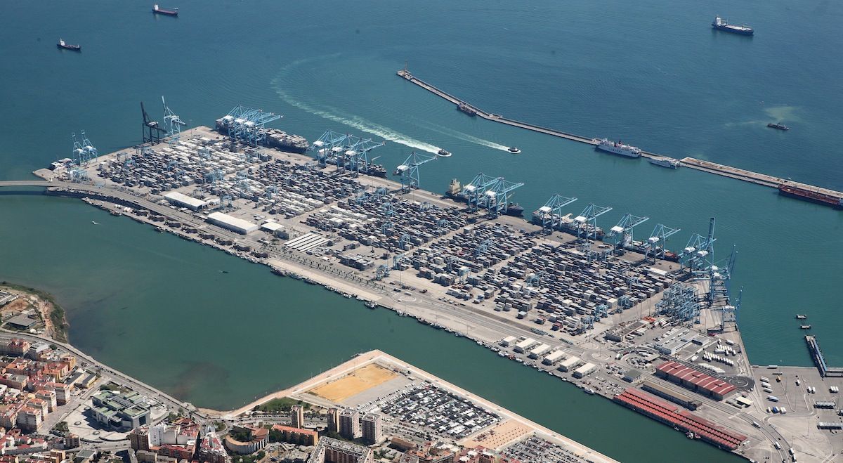 APBA vista aérea del Puerto de Algeciras. Abril 2011