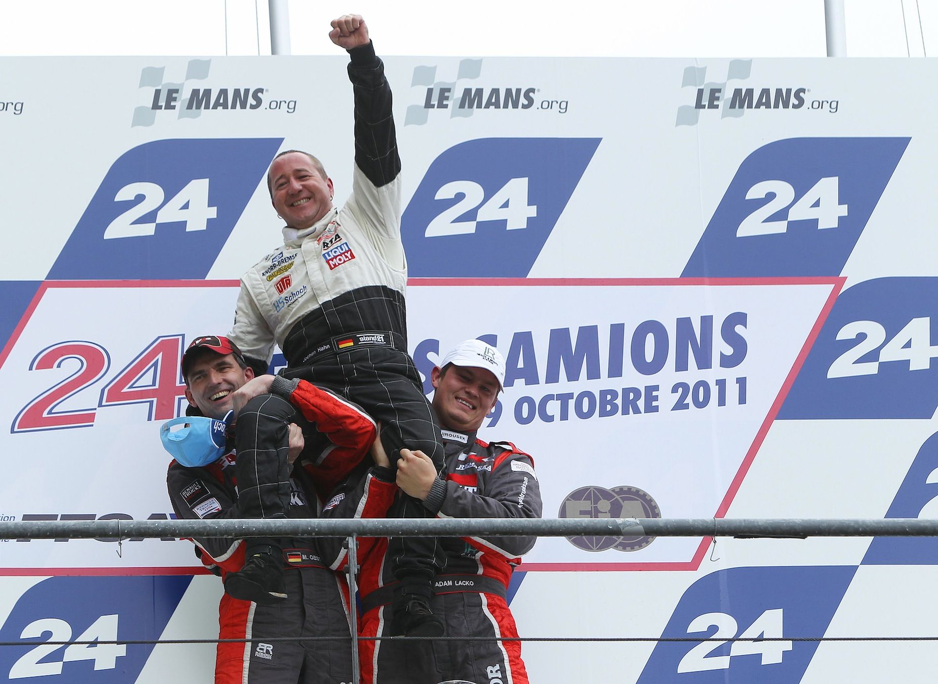 Jochen Hahn consigue su primer título de campeón