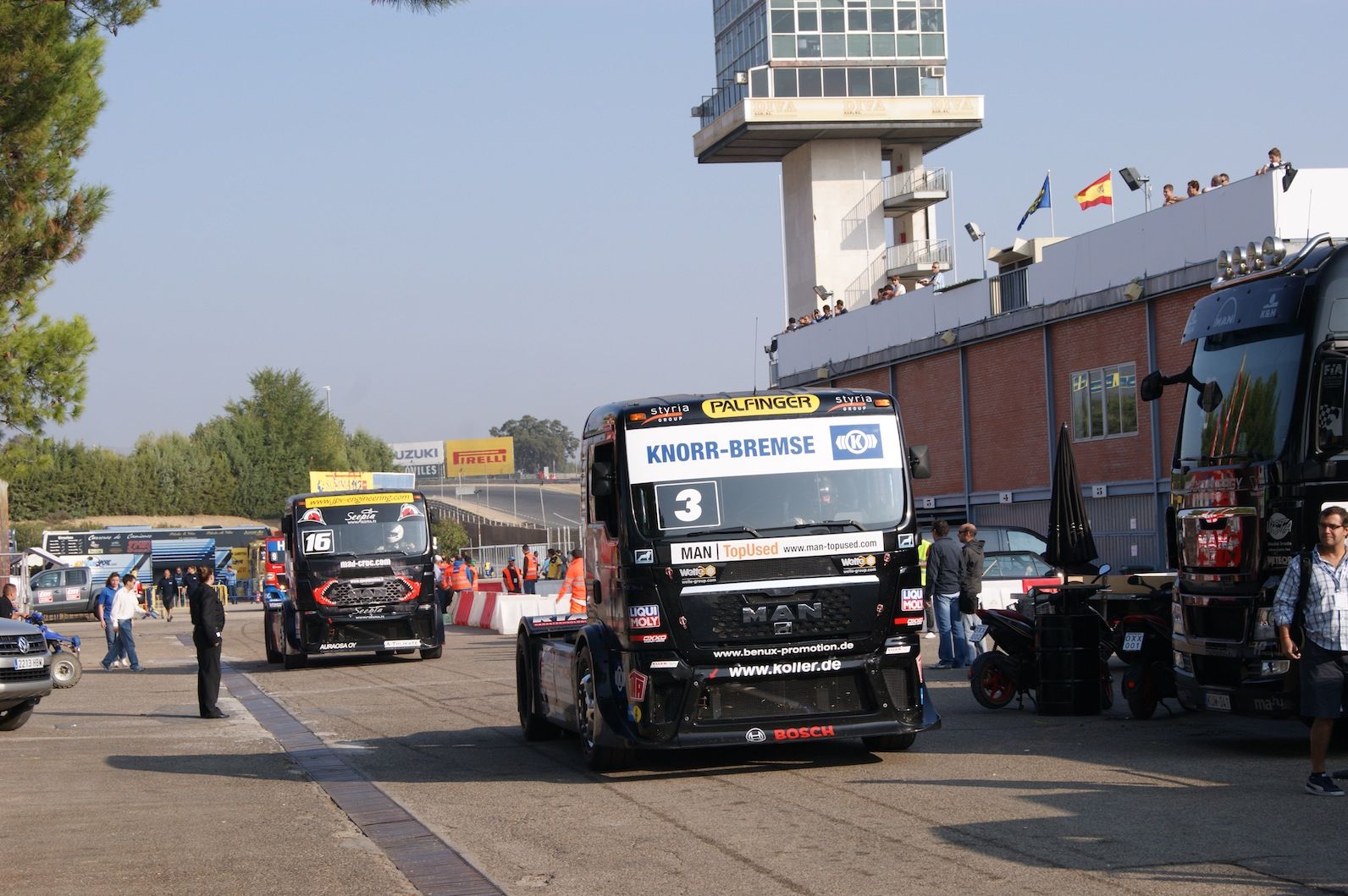 Carreras de camiones en el circuito madrileño del Jarama en 2011