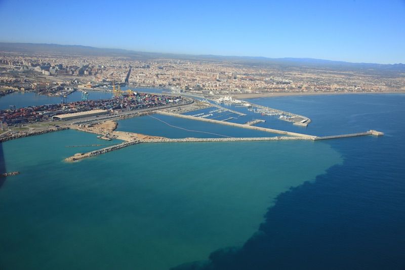 Dique de abrigo de la ampliación del puerto de Valencia
