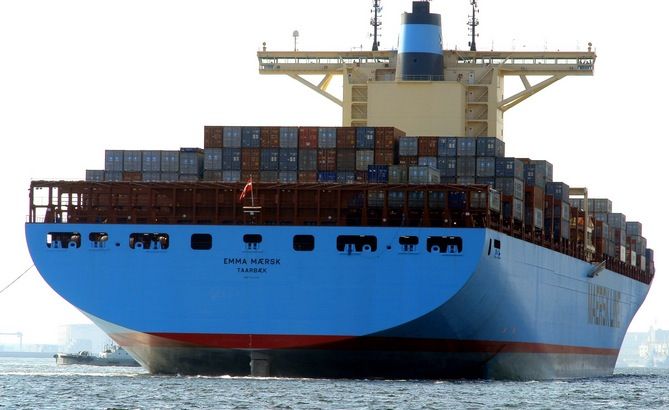 Caída en picado de encargos de nuevos portacontenedores