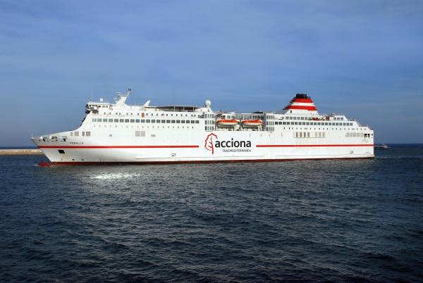 trasmediterranea congela el salario de sus trabajadores en 2012 trasmediterranea congela el salario de sus trabajadores en 2012