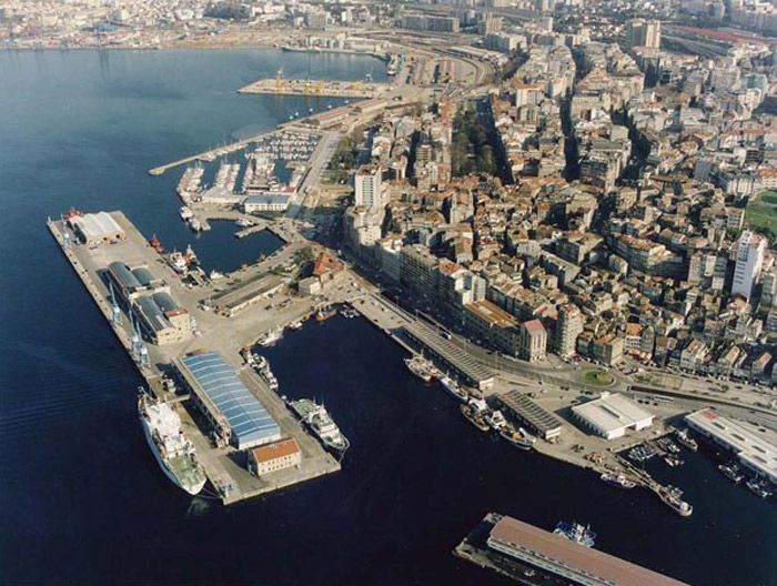 La Zona Franca pide al puerto de Vigo más espacio para almacenaje La Zona Franca pide al puerto de Vigo más espacio para almacenaje