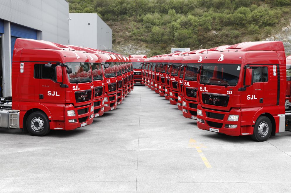 Man entrega 20 tractoras a Grupo San José López Man entrega 20 tractoras a Grupo San José López