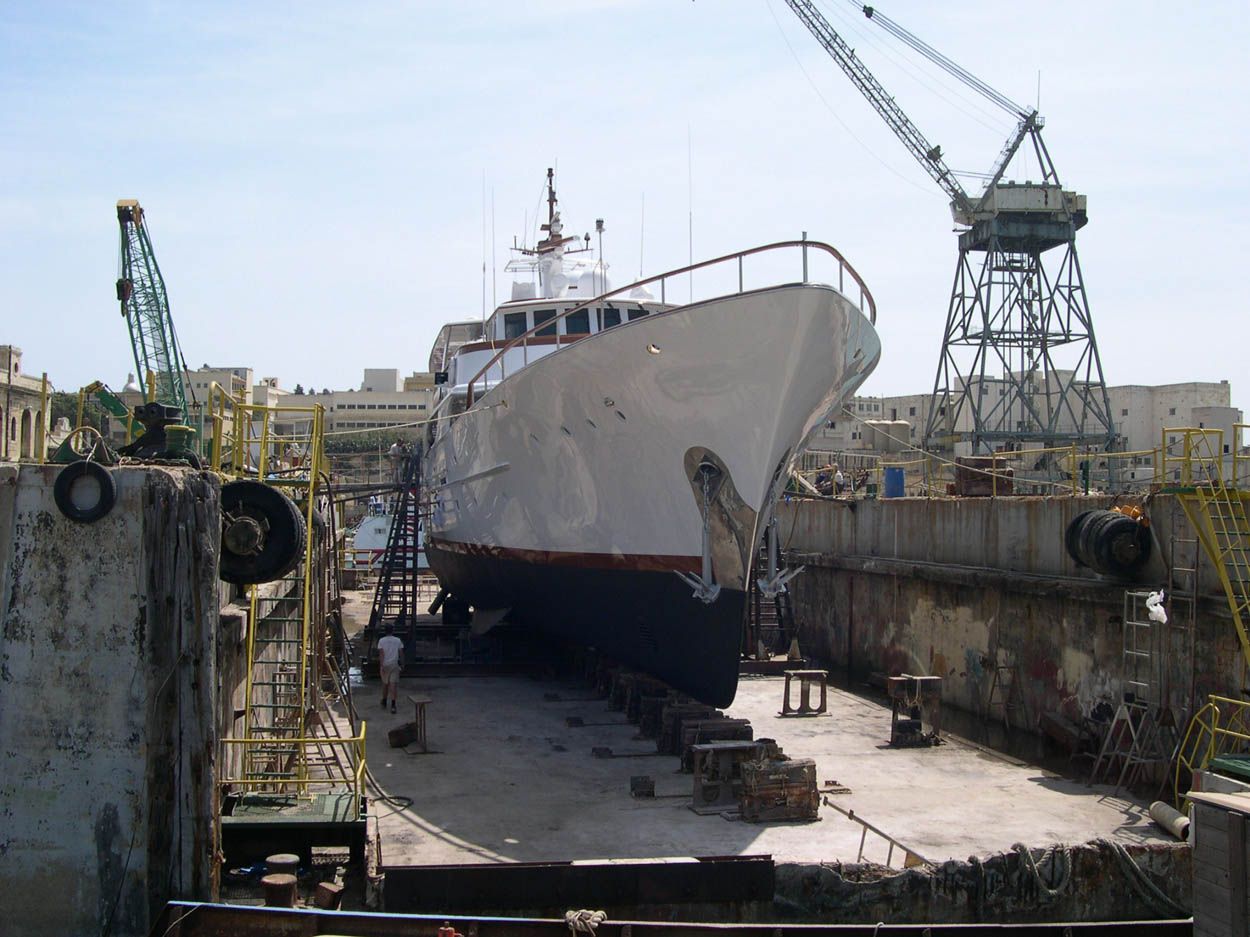 Los puertos de Vigo y Tenerife se unen para impulsar la reparación de buques y plataformas de perforación