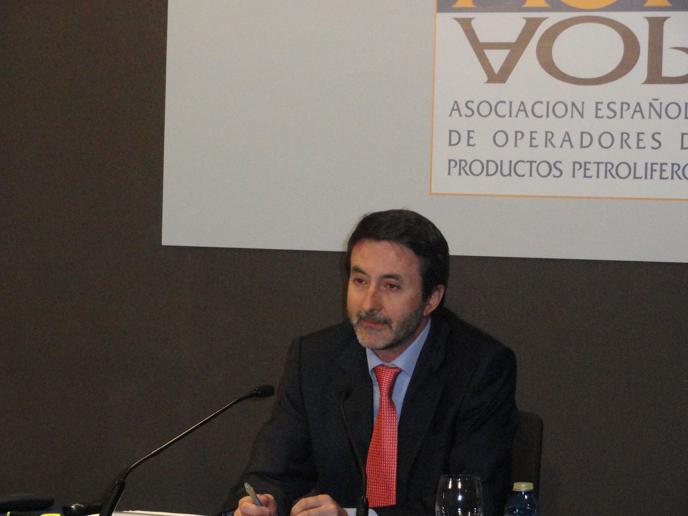 Josu Jon Imaz presidente de la AOP