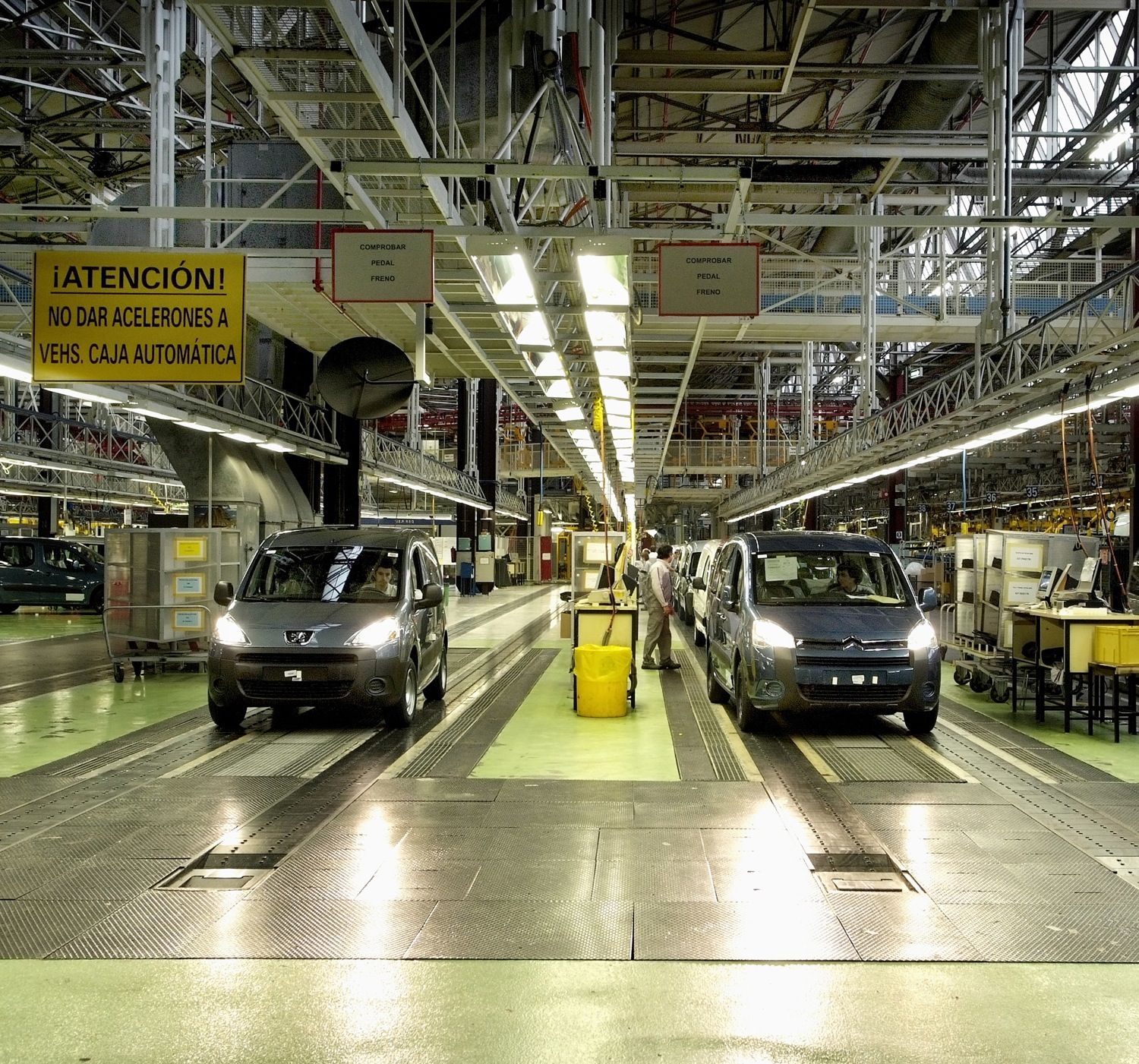 PSA fabricará los vehículos comerciales ligeros de Toyota para su venta en Europa