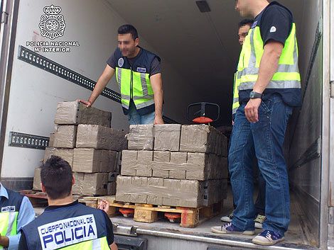 Desarticulada una organización que transportaba droga en camiones frigoríficos