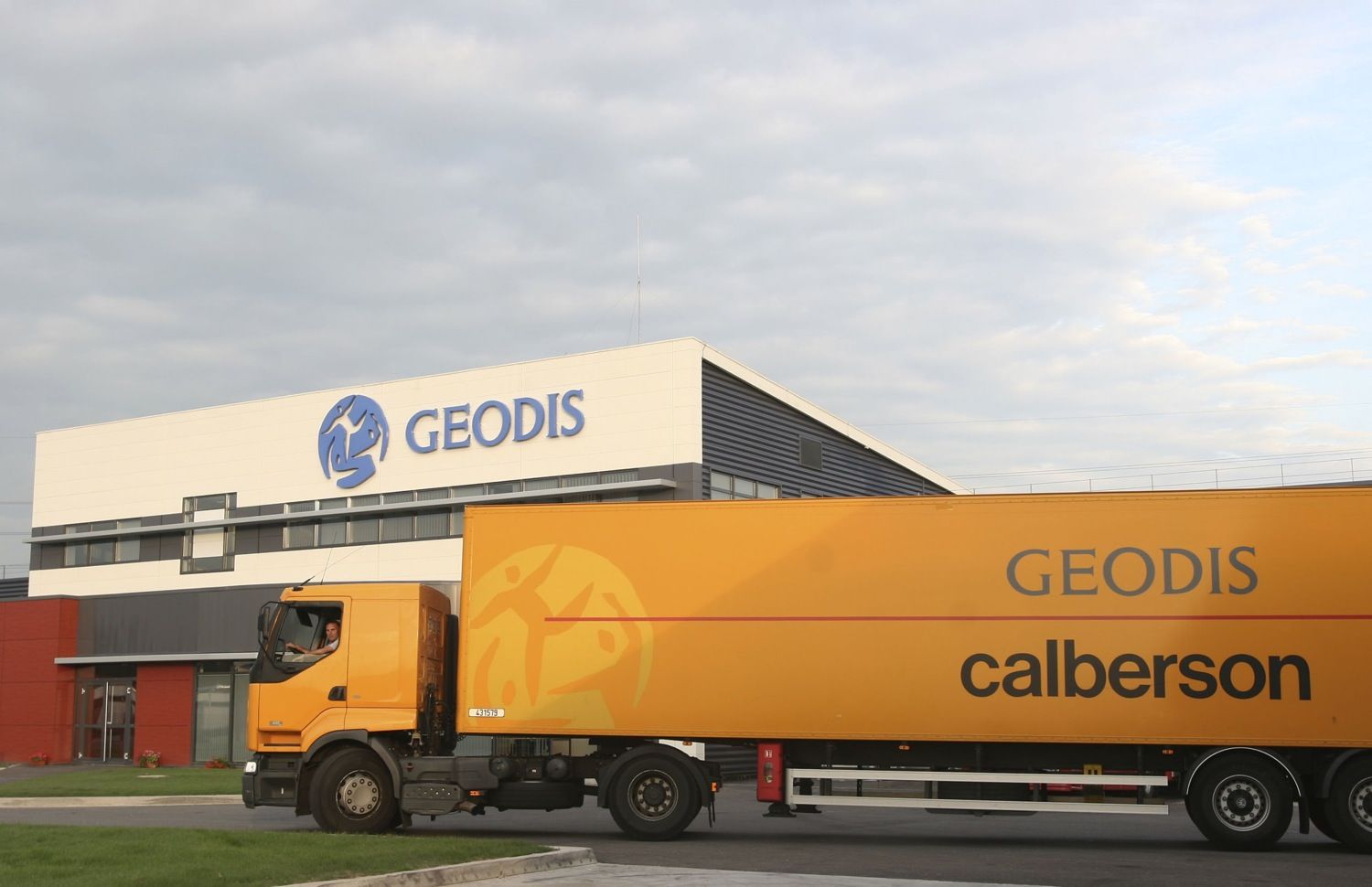 Geodis ofrece nuevas salidas desde Reino Unido a España y Portugal