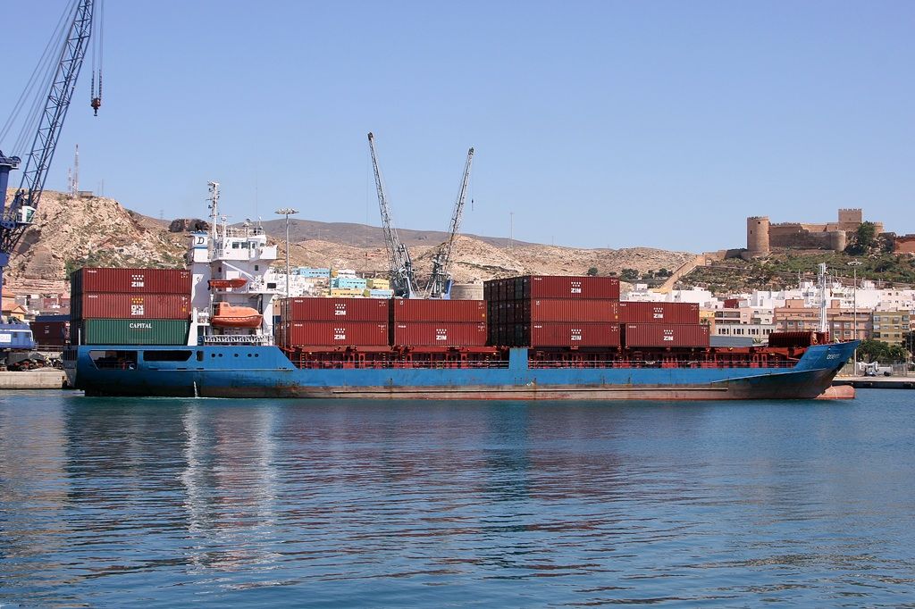 El puerto de Almería y Carboneras registra un notable crecimiento