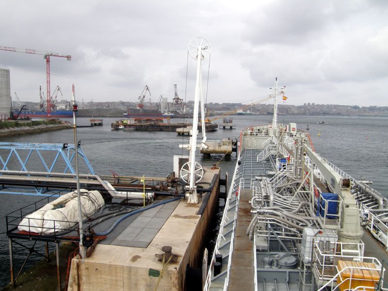 Terminal Graneles líquido del Puerto de Santander