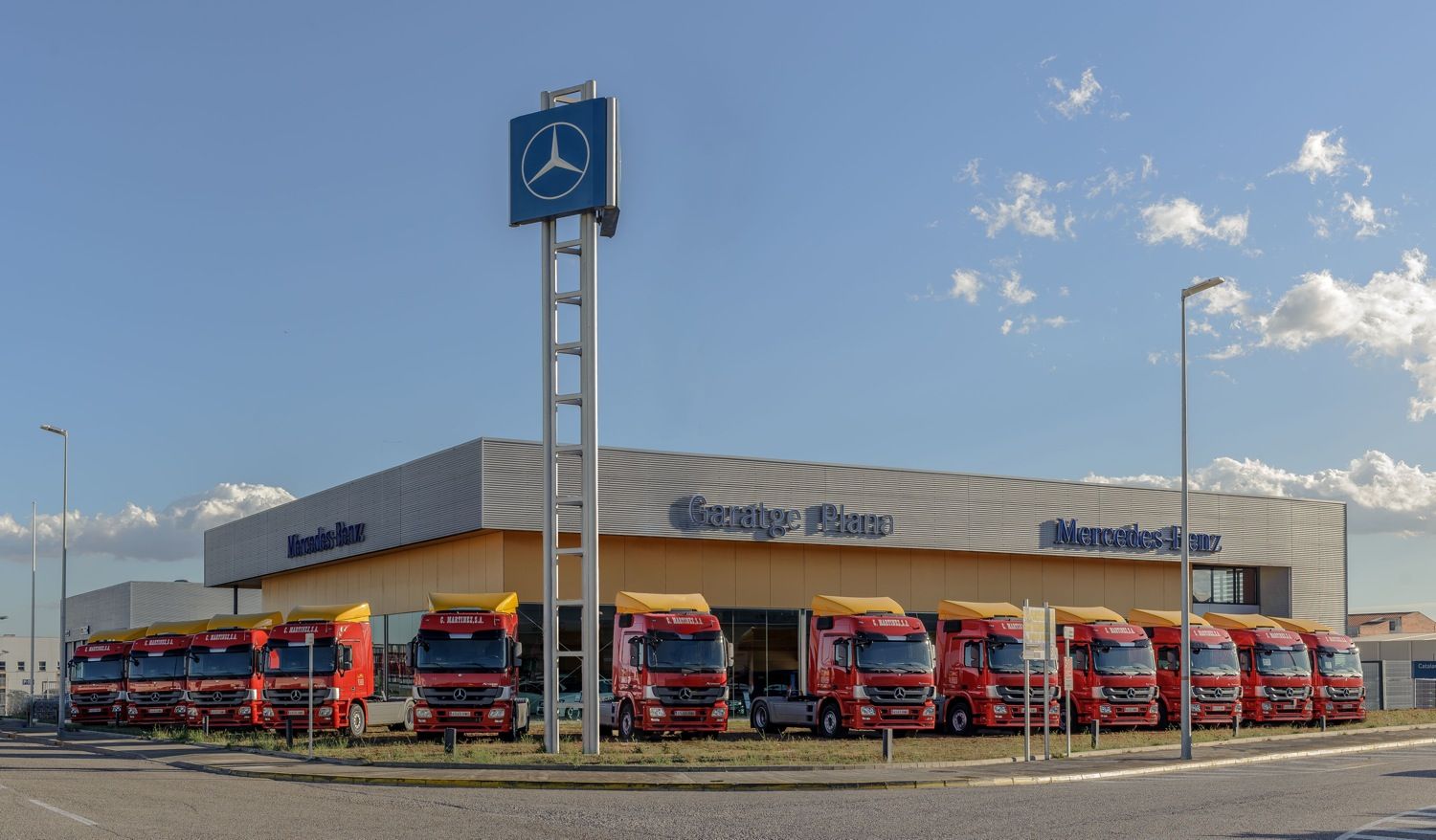 Mercedes amplia la flota de Transportes Ceferino Martinez