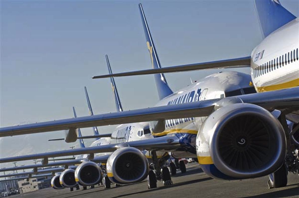 Las tasas aeroportuarias subiran en 2013 un 8% de media.