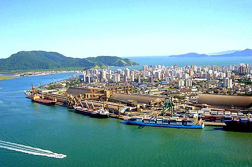 Puerto de Santos en Brasil