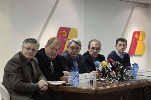 Los sindicatos de Iberia mantendran la huelga prevista tras la reunion con la compania