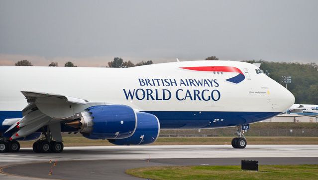 Avión de British Airways World Cargo compañía integrada en IAG Cargo