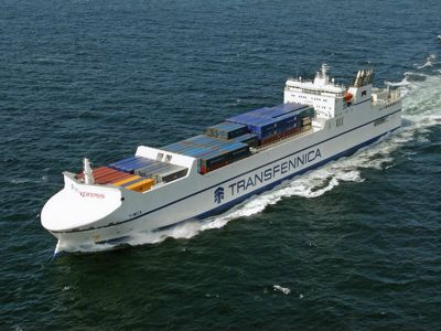 Barco multipropósito de Transfennica