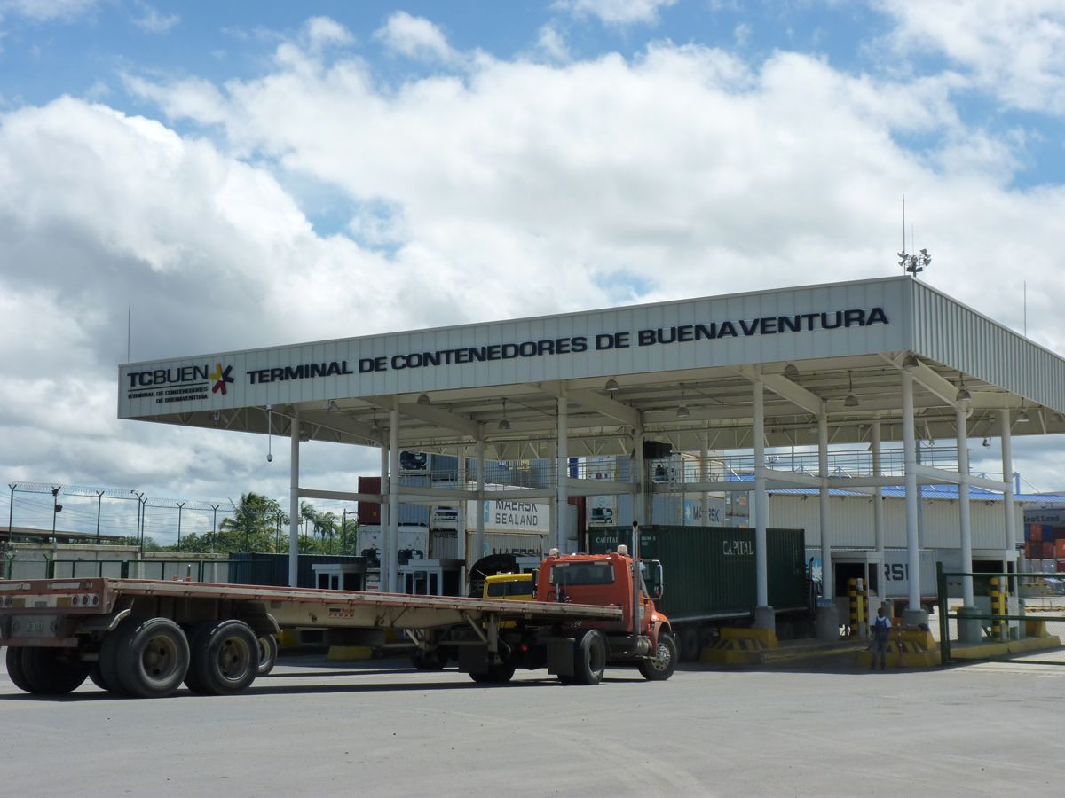 terminal contenedores buenaventura colombia tcb