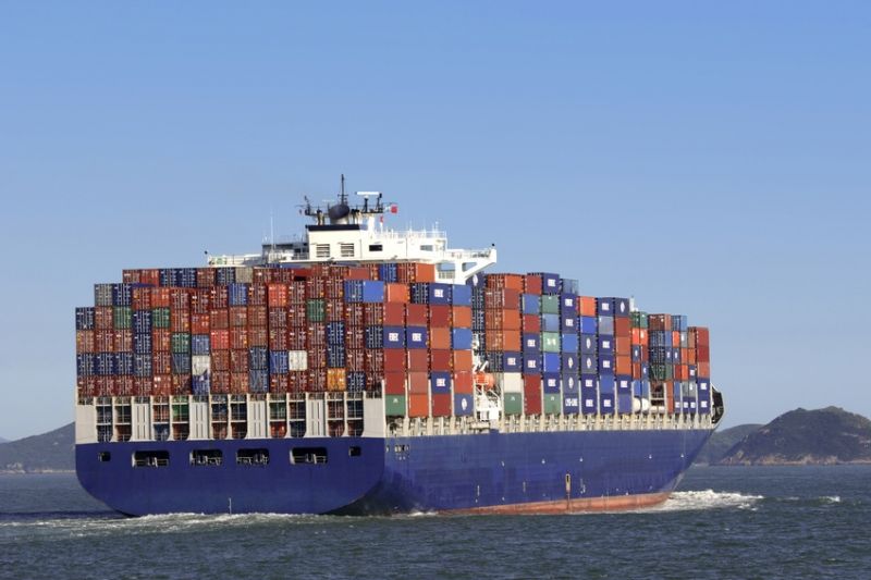 transporte maritimo de contenedores