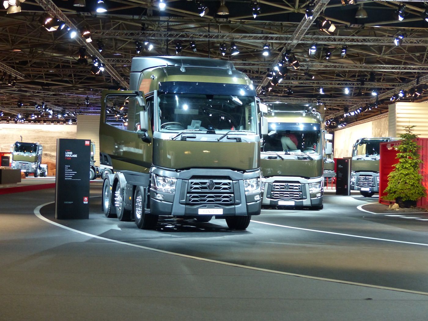 nueva gama renault trucks