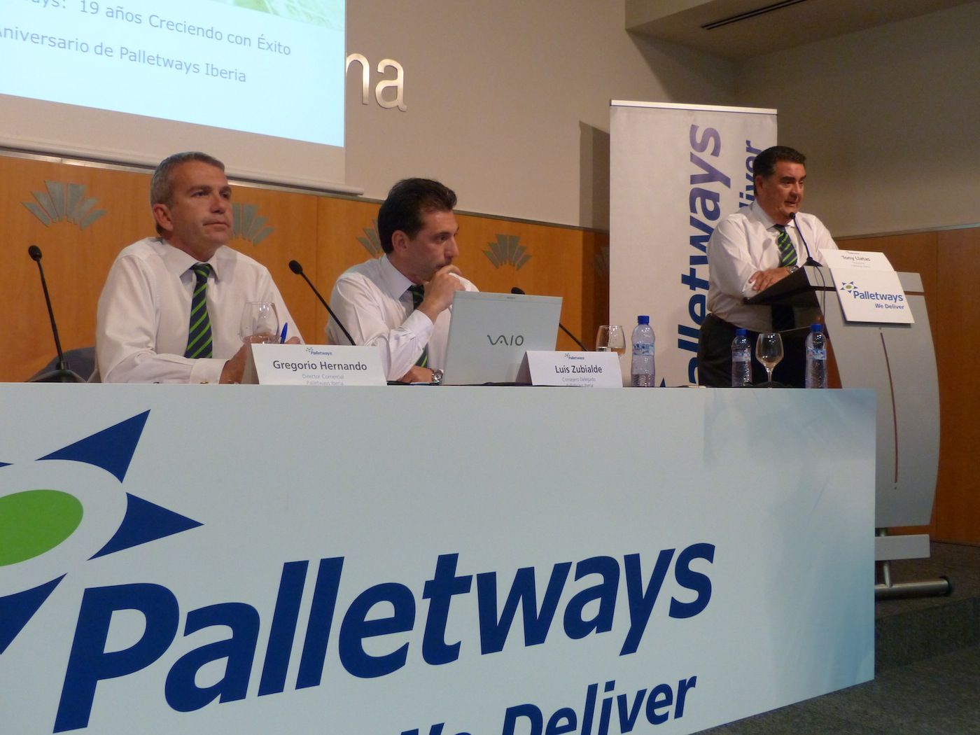 rueda de prensa de Palletways en el SIL2013