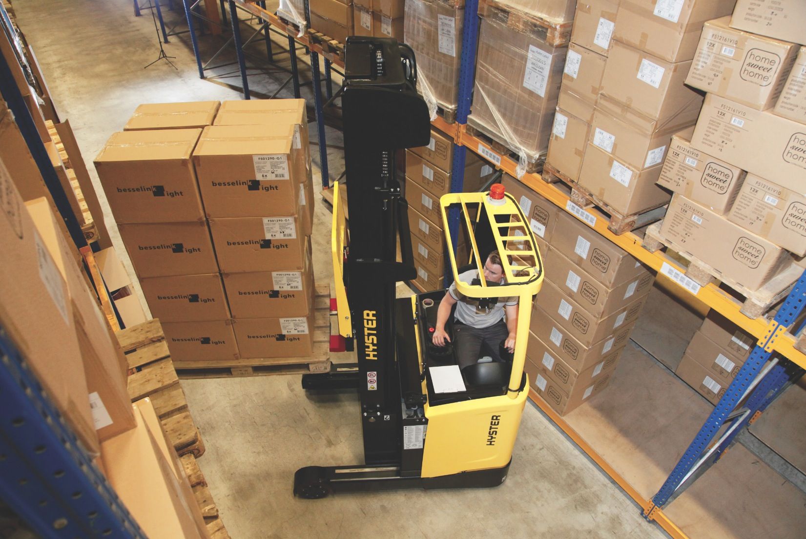 El nuevo diseño del mástil aumenta la visibilidad del carretillero