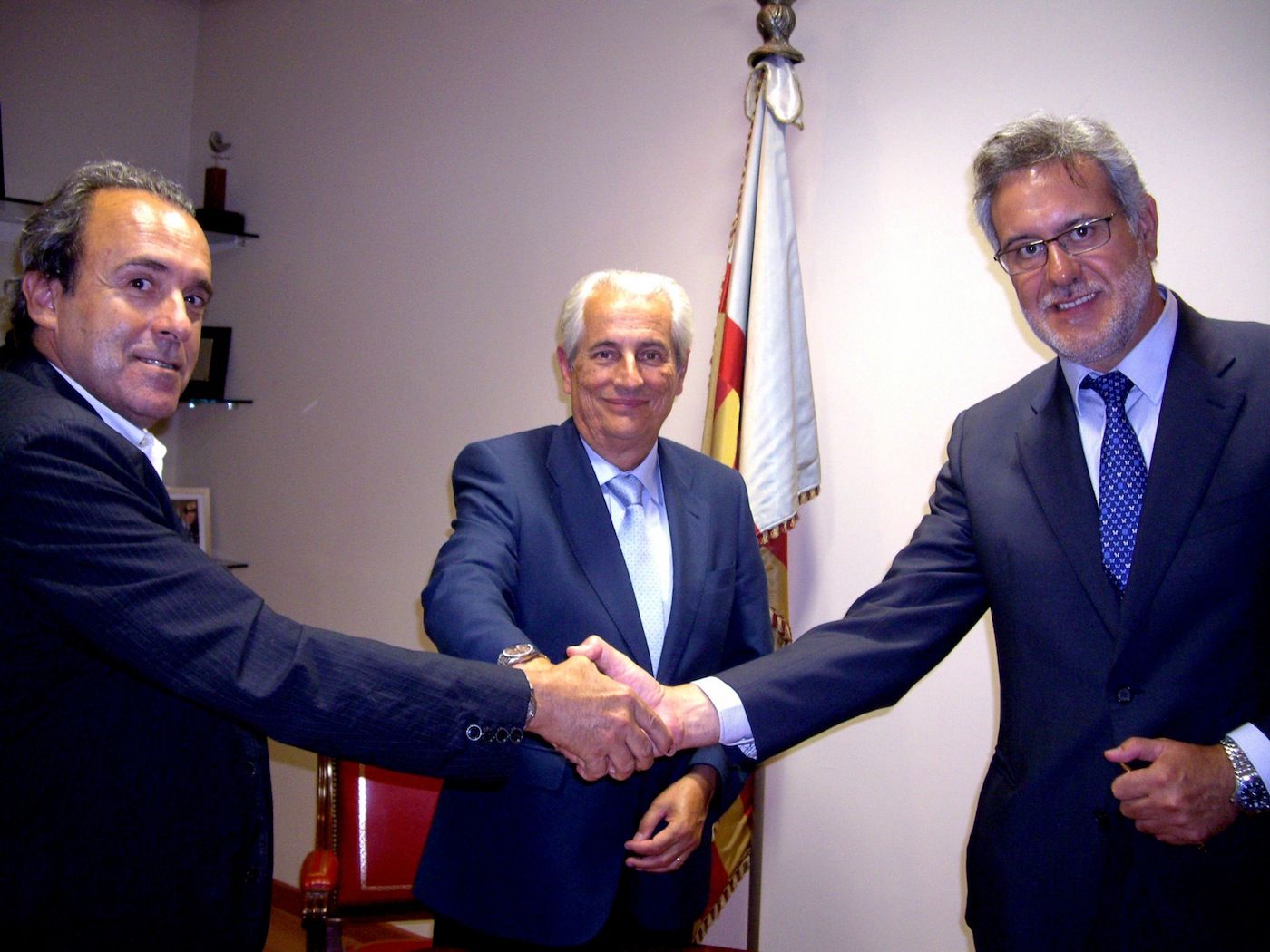 Nace la Confederacion de los Empresarios de Transportes y Logistica de la Comunidad Valenciana