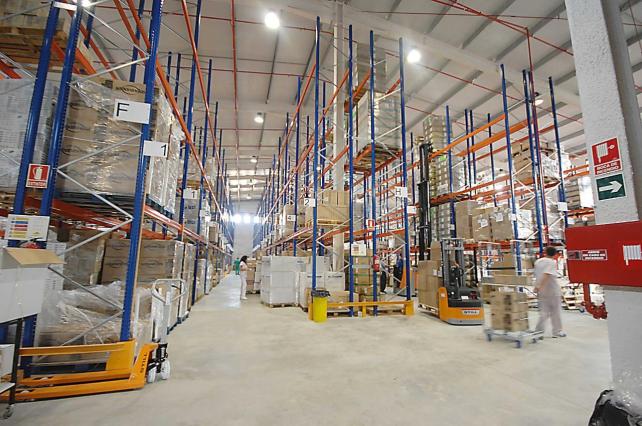 Nuevo almacen del Servicio Andaluz de Salud en el Hospital Universitario Reina Sofía de Córdoba