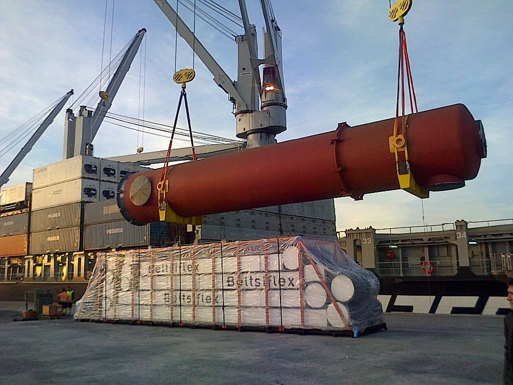 carga del buque golden karoo de macs shipping