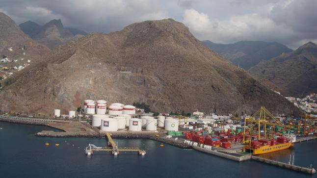 Darsena Este en el puerto de Tenerife