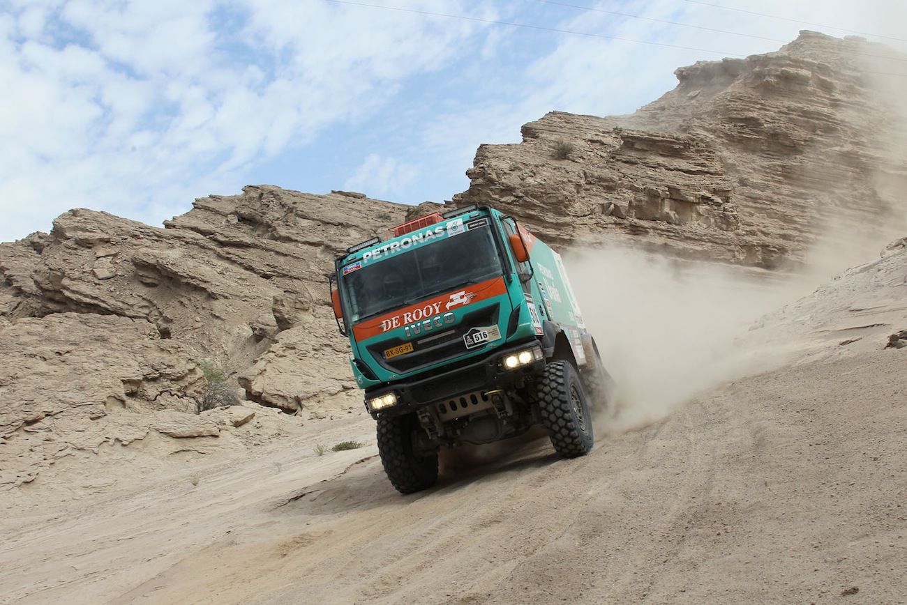 De Rooy de Iveco en la quinta jornada de Dakar 2014