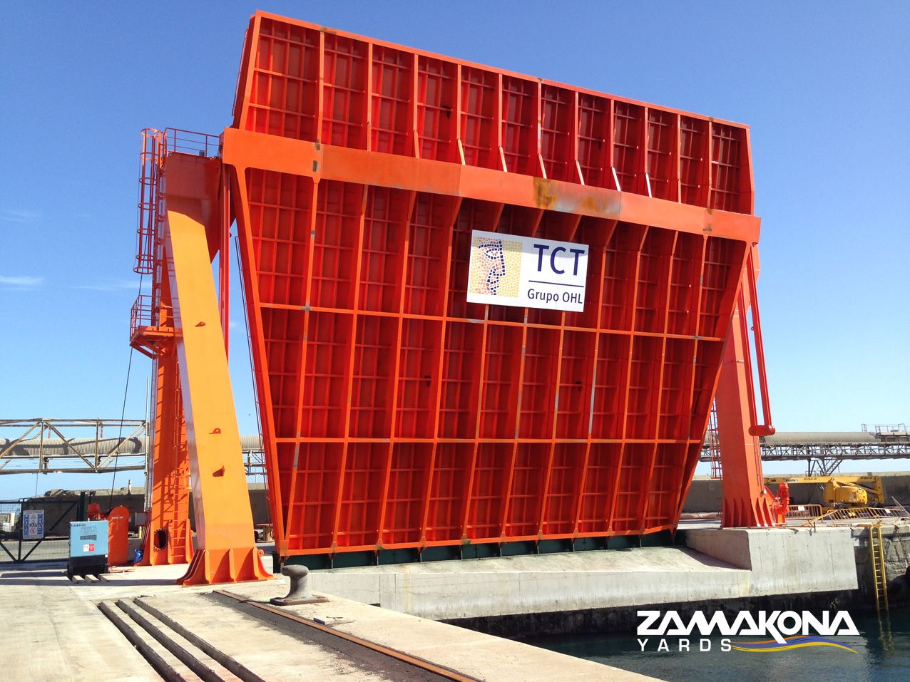 Rampa movil construida por Zamakona Yards para Terminales de Contenedores de Tenerife
