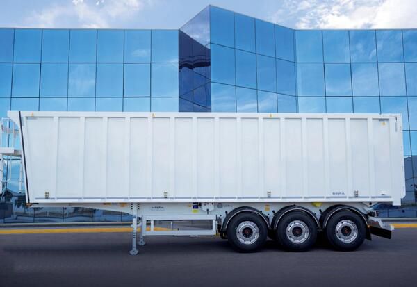 nuevo volquete en aluminio Coroa de Tisvol