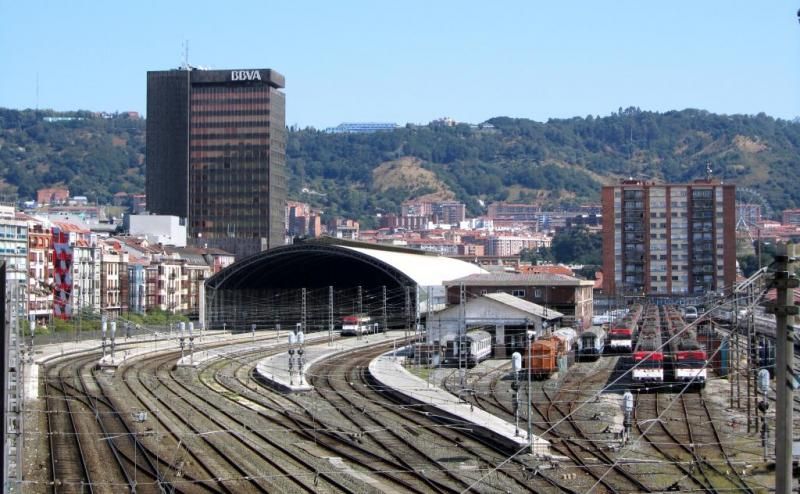 Estacion de ferrocarril de Abando en Bilbao