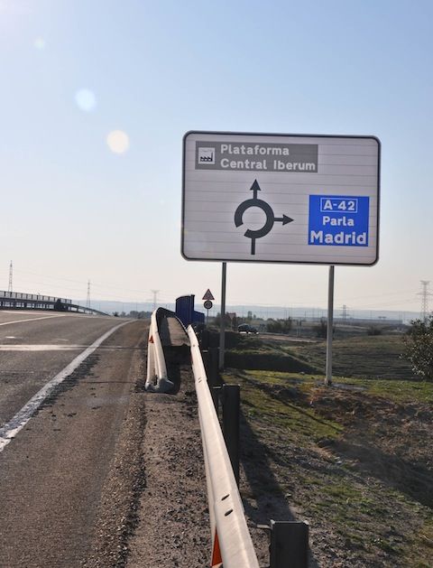 acceso A 42 a plataforma central iberum