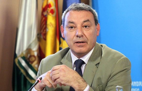 Alvarez de la Chica nuevo presidente del puerto de Motril