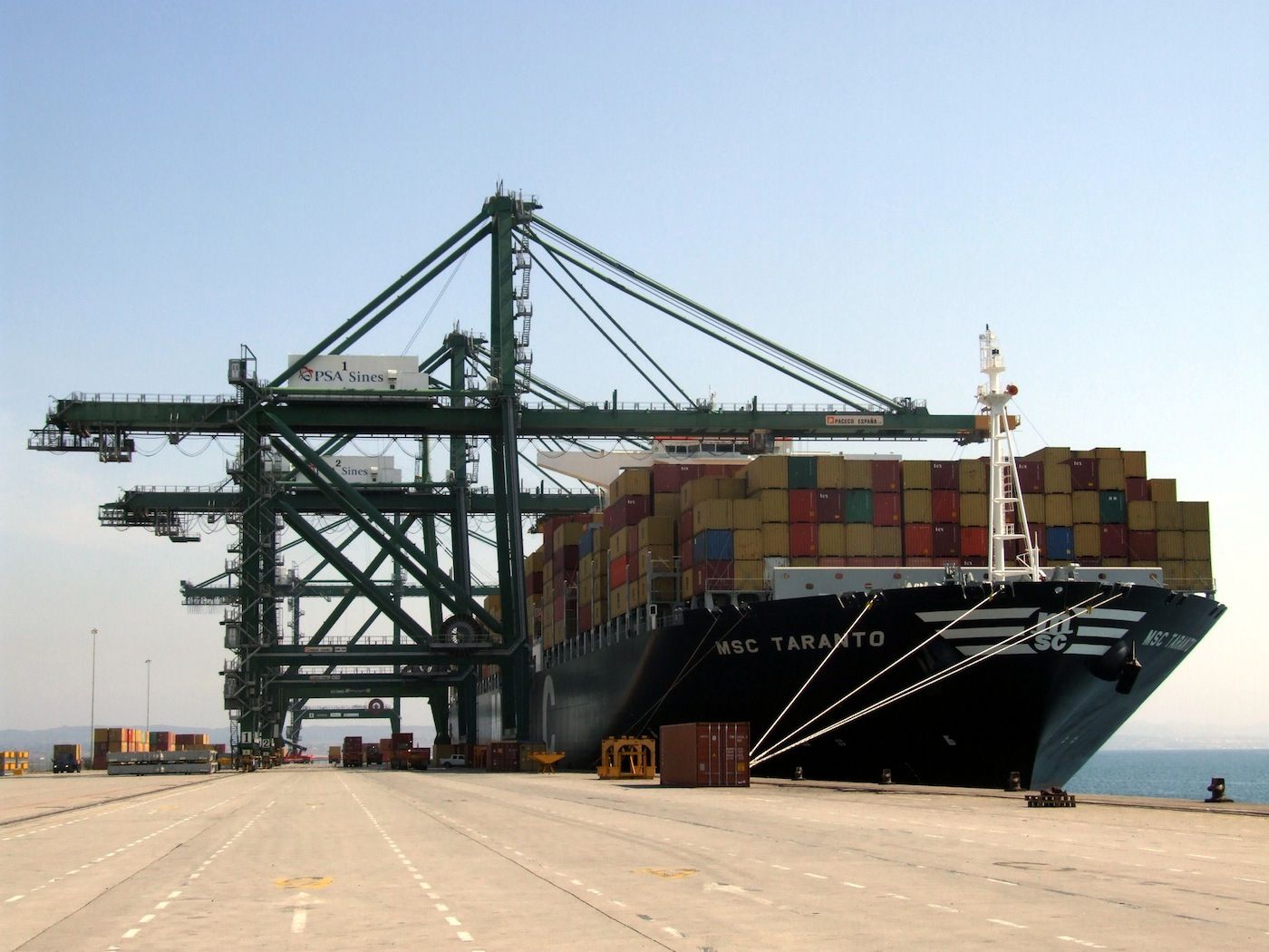 Terminal XXI de contenedores del puerto de Sines