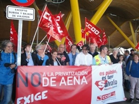 CCOO movilizaciones en los aeropuertos contra la privatizacion de aena 14 de mayo