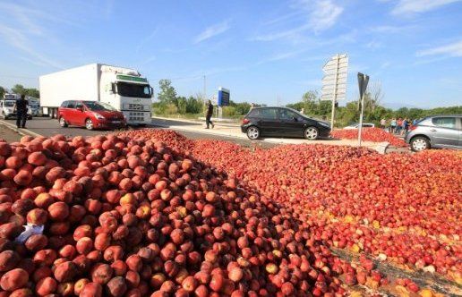 Vuelven los ataques franceses a los camiones españoles cargados de fruta