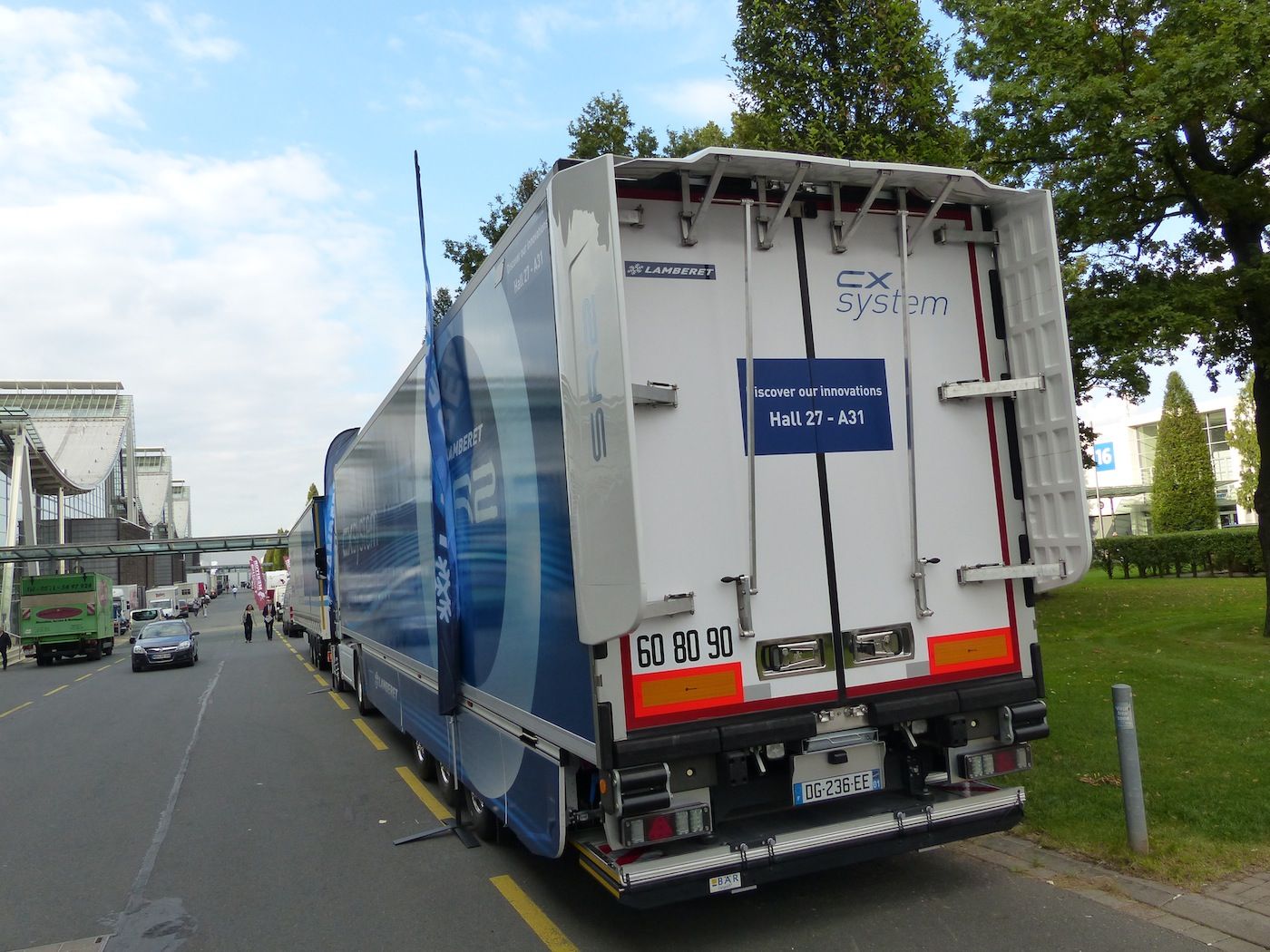 Prolongaciones aerodinamicas en un frigo Lamberet en la IAA 2014