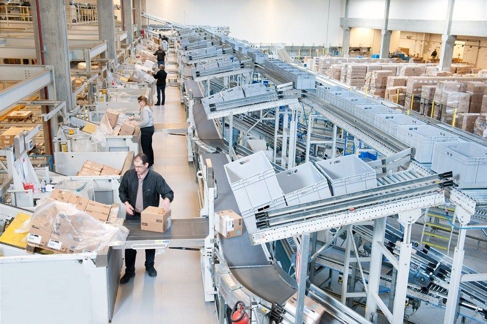Soluciones de automatización de Dematic en el almacén central de Dansk, Dinamarca