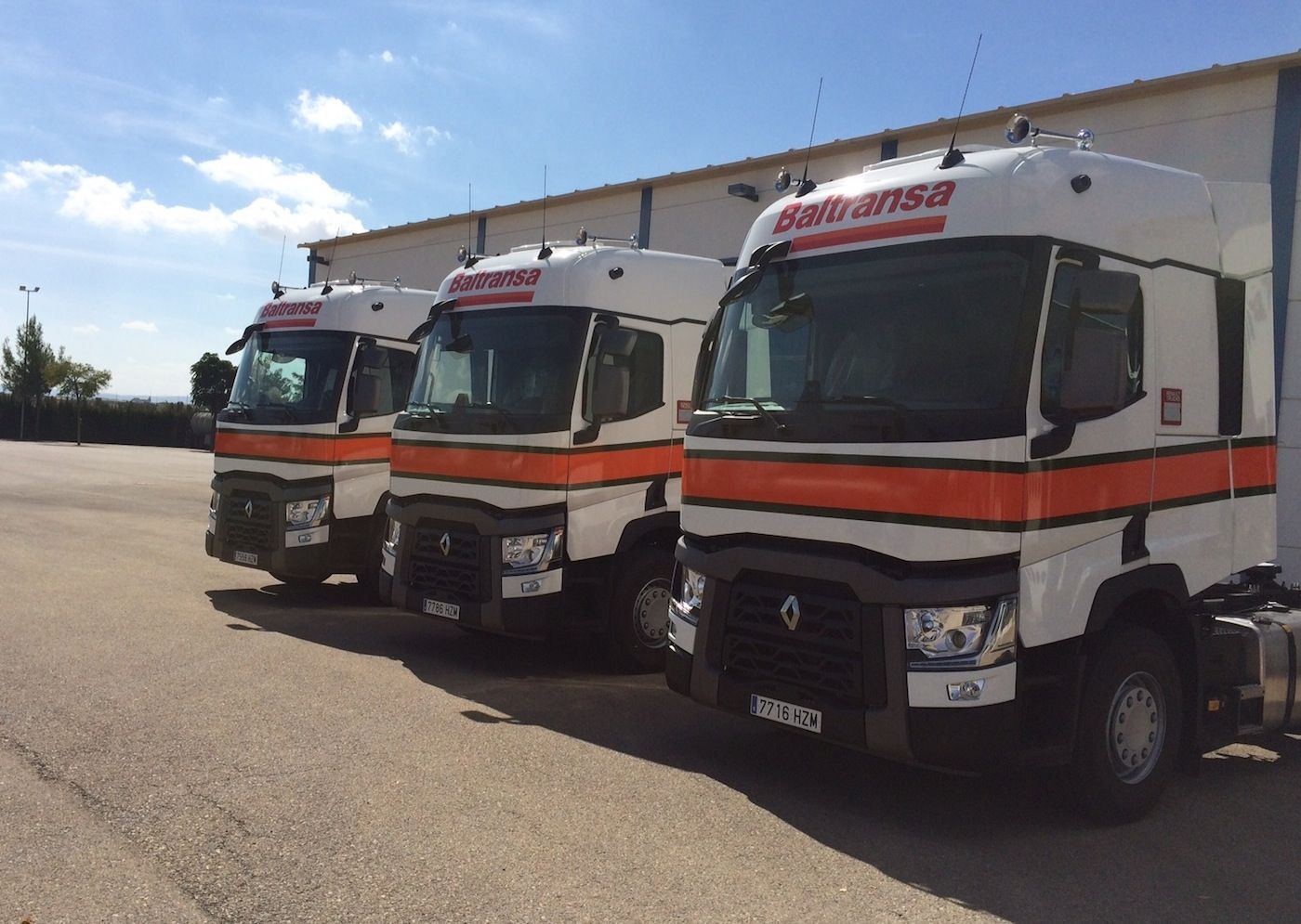 Baltransa incorpora tres tractoras Renault Trucks T Sleeper Cab 460 CV a su flota