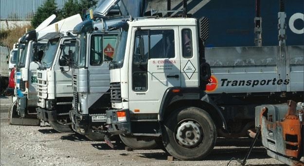 Camiones en el desgüace
