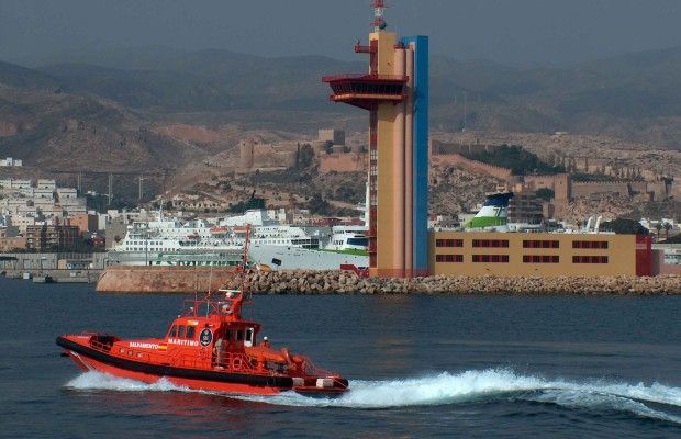 Centro de Coordinacionde Salvamento Maritimo Sasemar Centro de Coordinacionde Salvamento Maritimo Sasemar