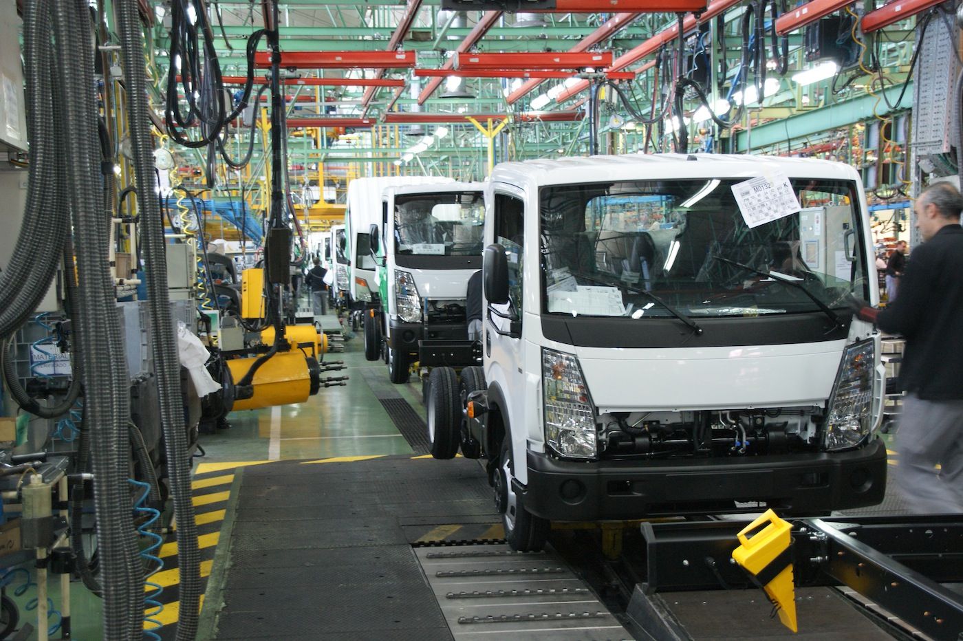 Línea de montaje del nissan Cabstar en la planta de Avila