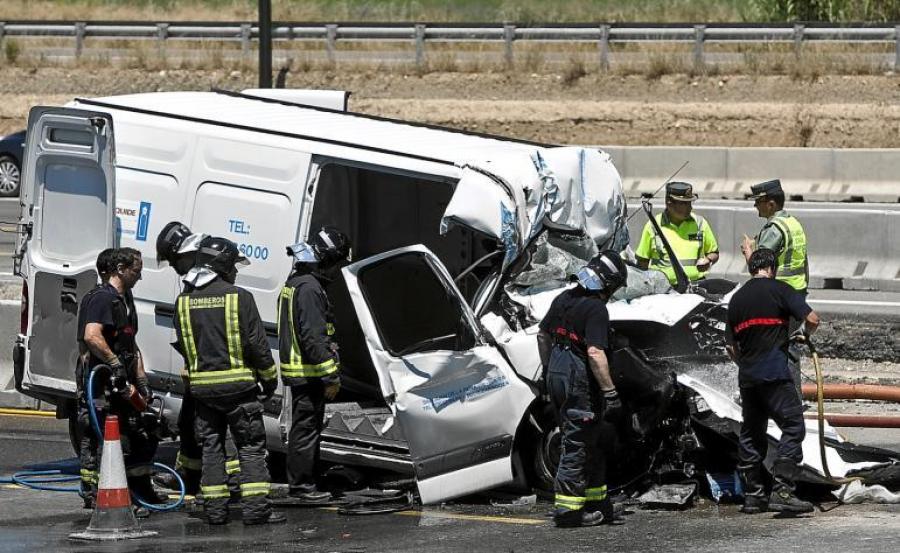 accidente con una furgoneta implicada