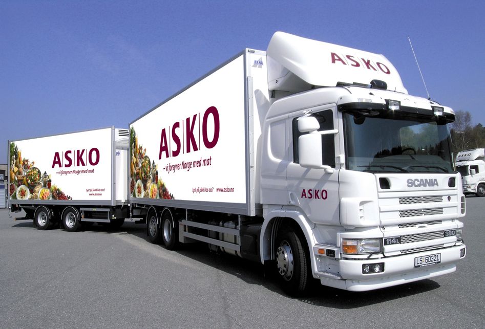 Camion de Asko NorgesGruppen, grupo de alimentacion de Noruega