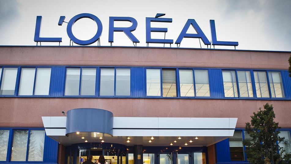 Instalaciones de L'Oreal en el poligono burgalés de Villalonquéjar Instalaciones de L'Oreal en el poligono burgalés de Villalonquéjar